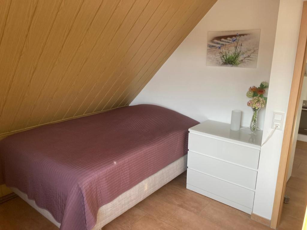 Gaestezimmer Zum Waldsachsener Grund Appartement Meerane Buitenkant foto